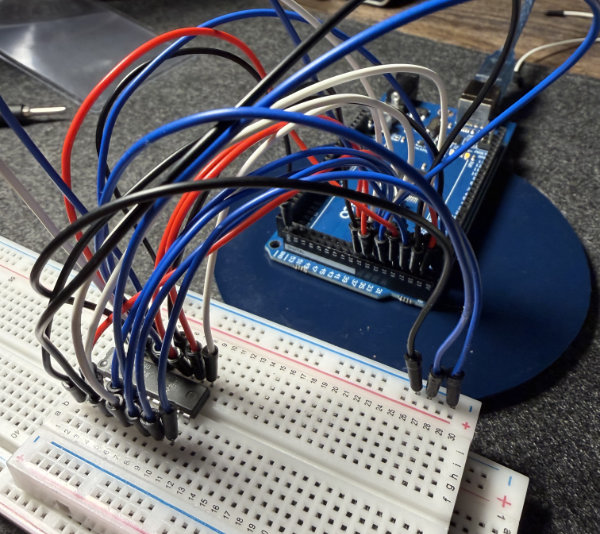 Arduino rig used to extract the bipolar ROMs of the MSP-126